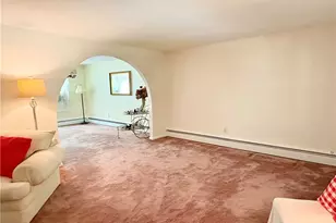 33 Mary Ann Dr, Exeter, RI 02822 - Photo 10