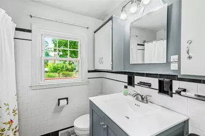 75 Thurston Street, East Providence, RI 02915 - Photo 18