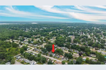 75 Thurston Street, East Providence, RI 02915 - Photo 40