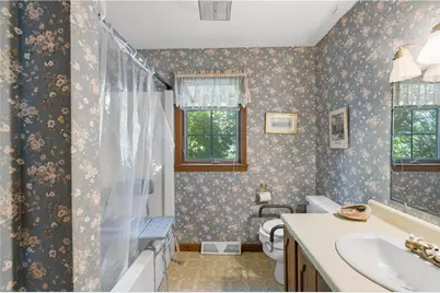 54 Narragansett Boulevard, Portsmouth, RI 02871 - Photo 16