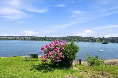 54 Narragansett Boulevard, Portsmouth, RI 02871 - Photo 22