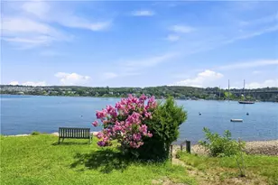 54 Narragansett Blvd, Portsmouth, RI 02871 - Photo 22