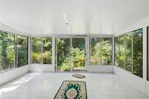 54 Narragansett Blvd, Portsmouth, RI 02871 - Photo 6