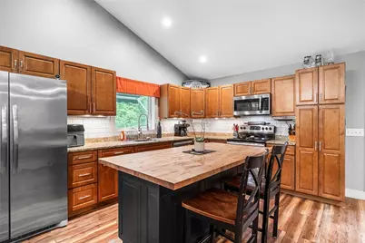 51 Paine Road, Foster, RI 02825 - Photo 2