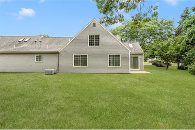 27 Riverdell Drive, Narragansett, RI 02874 - Photo 4