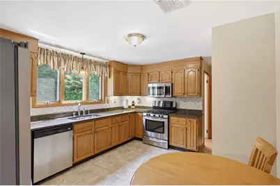 42 Grand Avenue, Warwick, RI 02889 - Photo 12