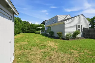 19 Crowfield Drive, Warwick, RI 02888 - Photo 32