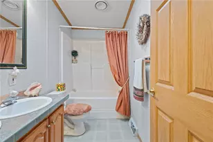 9 Nightingale Ln, Tiverton, RI 02878 - Photo 32