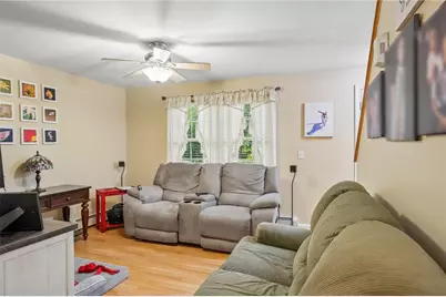 60 Sherman Avenue, Cumberland, RI 02864 - Photo 6