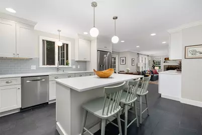 77 Mockingbird Lane, South Kingstown, RI 02879 - Photo 8