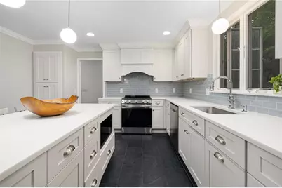 77 Mockingbird Lane, South Kingstown, RI 02879 - Photo 4