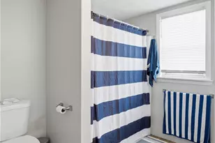 171 Lyon Ave, East Providence, RI 02914 - Photo 20