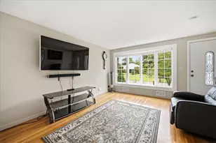 270 Douglas Rd, Warwick, RI 02886 - Photo 4