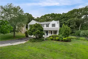 364 Orchard Woods Dr, North Kingstown, RI 02874 - Photo 2