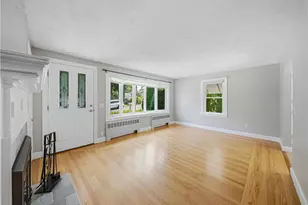33 Shirley Dr, Cumberland, RI 02864 - Photo 10
