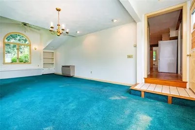 69 Douglas Road, Warwick, RI 02886 - Photo 12