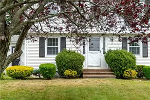 69 Douglas Rd, Warwick, RI 02886 - Photo 4