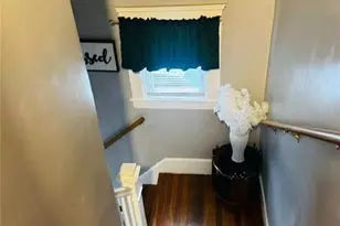 2 Parkview Ave, Providence, RI 02905 - Photo 28
