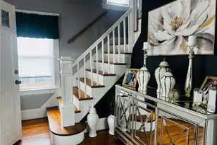 2 Parkview Ave, Providence, RI 02905 - Photo 8