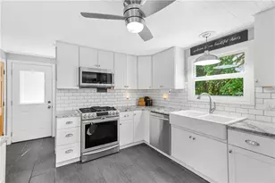 39 Okinawa Ave, Warwick, RI 02889 - Photo 18