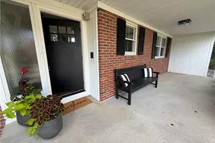 165 Merry Mount Dr, Warwick, RI 02888 - Photo 4
