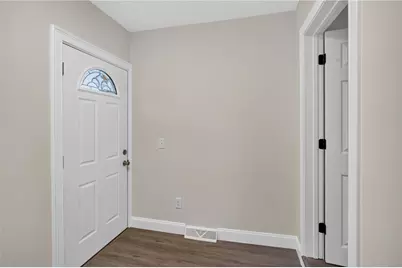 68 Uncas Street, Warwick, RI 02889 - Photo 8