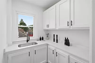 20 Nevada Avenue, East Providence, RI 02916 - Photo 12
