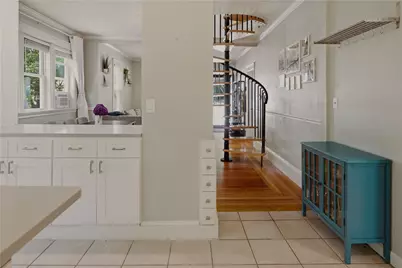 75 Longwood Avenue, Providence, RI 02908 - Photo 18