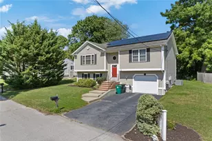 15 Meadow Rd, Scituate, RI 02831 - Photo 2