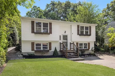 29 Pepper Bush Trail, Narragansett, RI 02874 - Photo 2