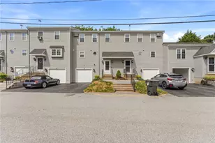 565 Quaker Ln, West Warwick, RI 02893 - Photo 24