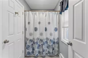 565 Quaker Ln, West Warwick, RI 02893 - Photo 20