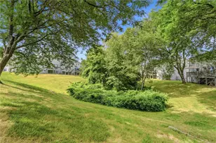 565 Quaker Ln, West Warwick, RI 02893 - Photo 28