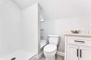 53 Maple Ave, Barrington, RI 02806 - Photo 20