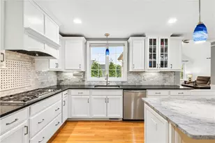 14 Longbrook Dr, Cumberland, RI 02864 - Photo 1