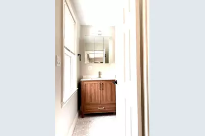 215 State Street #D, Bristol, RI 02809 - Photo 8