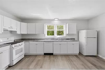 70 Veazie Street, Providence, RI 02908 - Photo 2