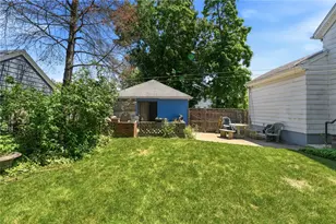 217 Narragansett St, Cranston, RI 02905 - Photo 8