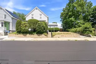 217 Narragansett St, Cranston, RI 02905 - Photo 2