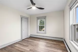 128 Atwood Ave, Pawtucket, RI 02860 - Photo 18