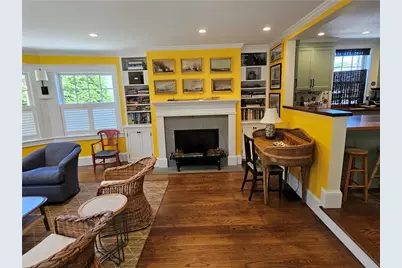 209 Coggeshall Avenue, Newport, RI 02840 - Photo 12
