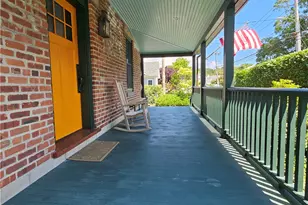 209 Coggeshall Ave, Newport, RI 02840 - Photo 6