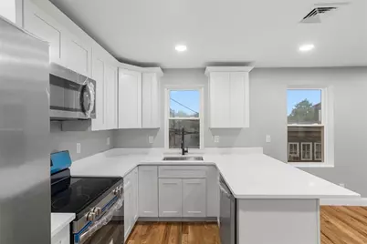 28 Potters Avenue, Providence, RI 02905 - Photo 12