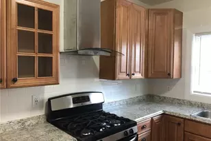 93 Chapin Ave, Providence, RI 02909 - Photo 4