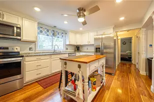 84 Harvard St, Cranston, RI 02920 - Photo 14
