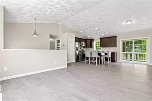 17 Ostend St, Johnston, RI 02919 - Photo 4
