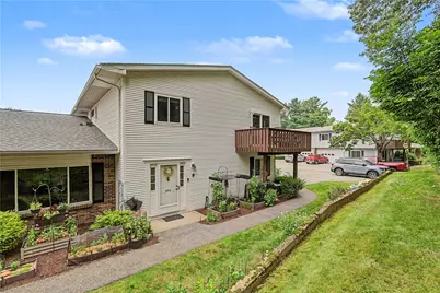494 Round Hill Court #494, Warwick, RI 02886 - Photo 2