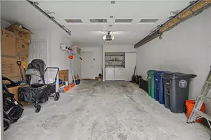 494 Round Hill Ct, Warwick, RI 02886 - Photo 4