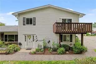 494 Round Hill Ct, Warwick, RI 02886 - Photo 1