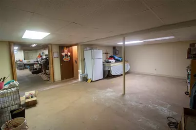 122 Elton Circle, Cranston, RI 02921 - Photo 14